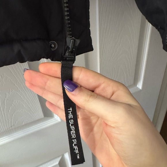 ARITZIA SUPER PUFF SHORTY CLIMATTE - Picture 6 of 13